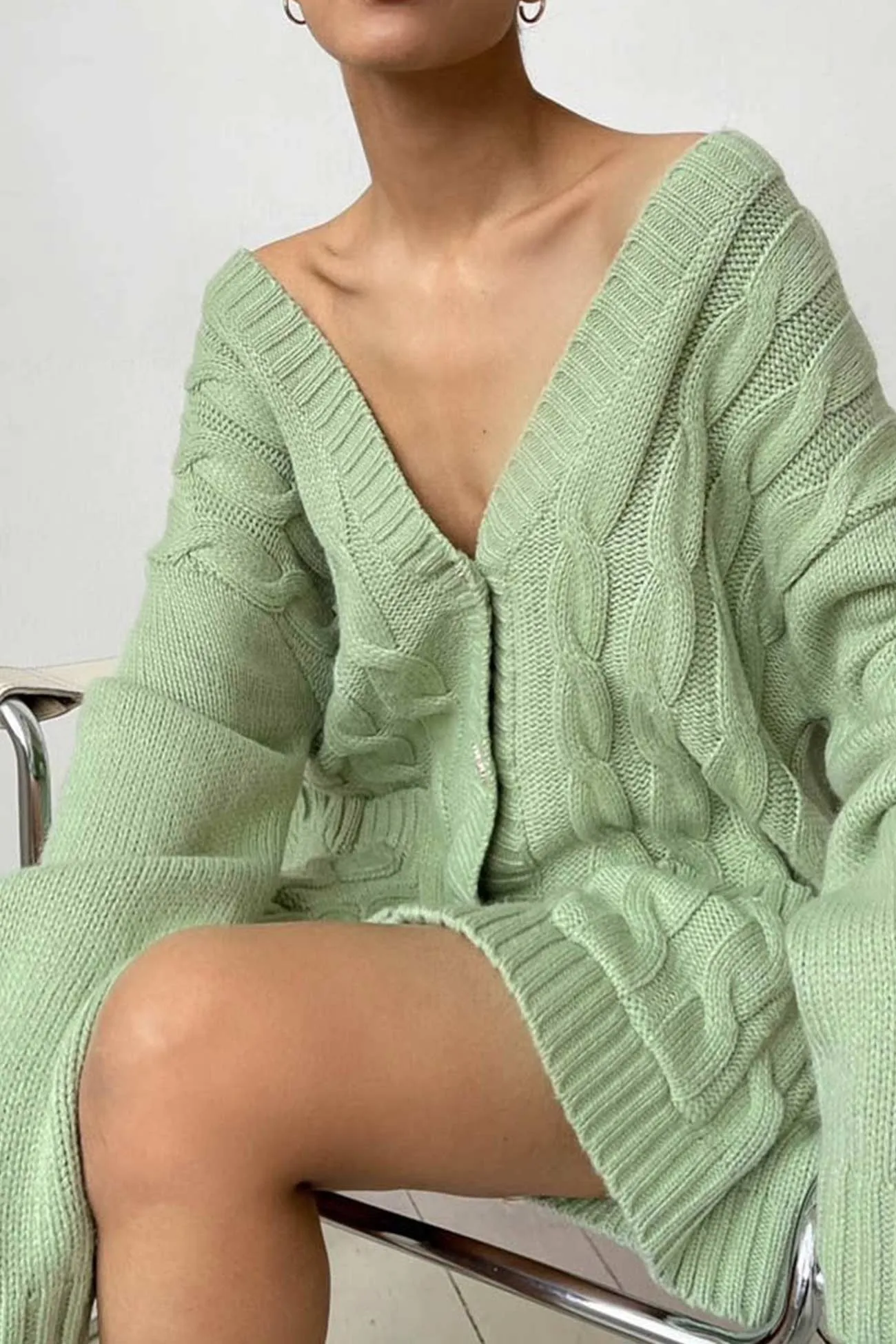 Joskaa Solid Single-breasted Cable Knit Cardigan