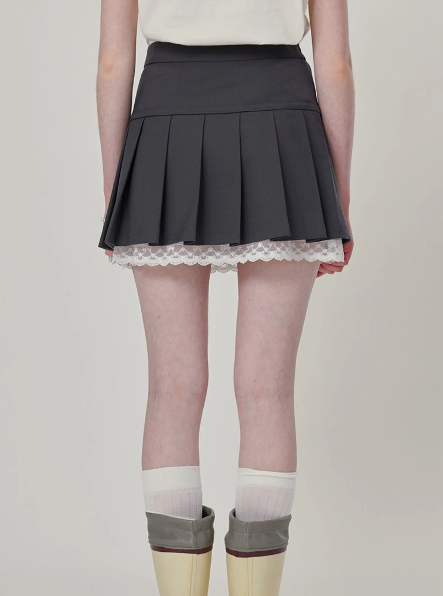 lace gray pleated hip-covering set
