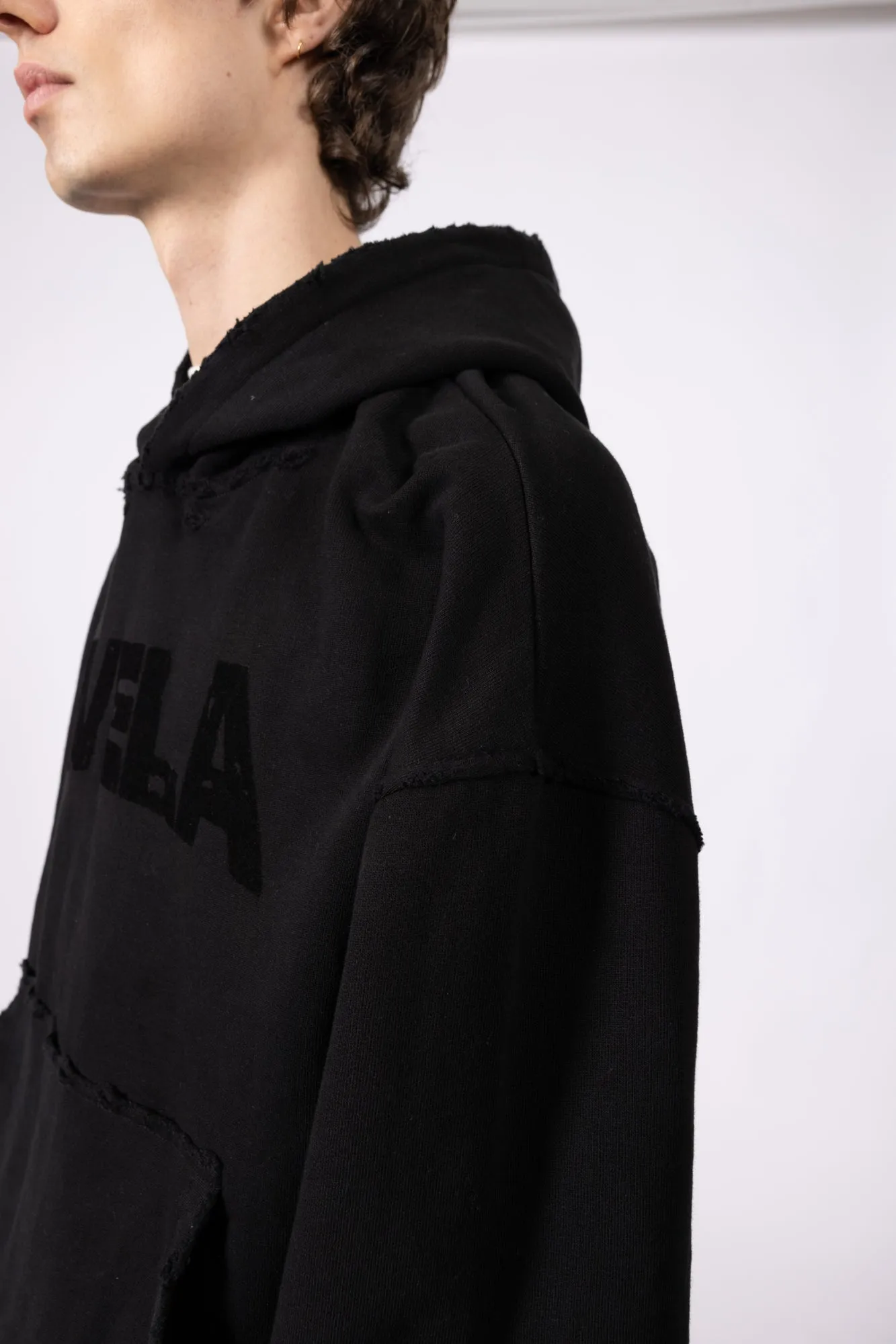 PUFF DISSTRESSED BLACK HOODIE [PRE ORDER]